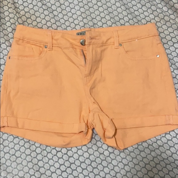 peach denim shorts